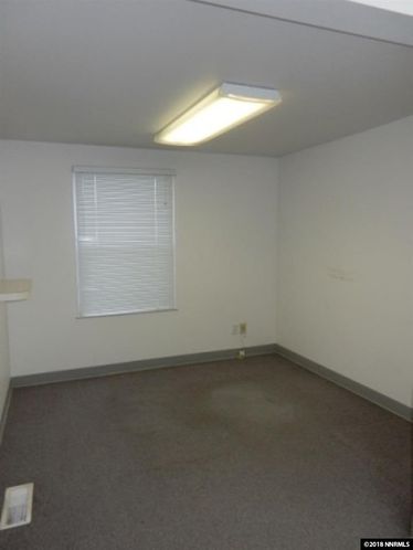 10 E 6th St, Battle Mountain, NV 89820